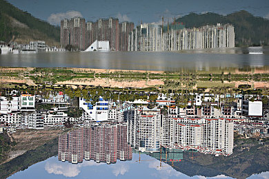 秘色：揭开神秘面纱：色彩变换引领探索之旅，秘境游戏体验全解析