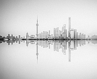 古见硝子被焯出白水原因：网络风波揭秘：古见硝子形象受损，真相背后引人深思