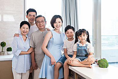 真实国产亂伦www：伦理风波再掀波澜：国产游戏乱象引发社会深思，守护青少年成长刻不容缓-2