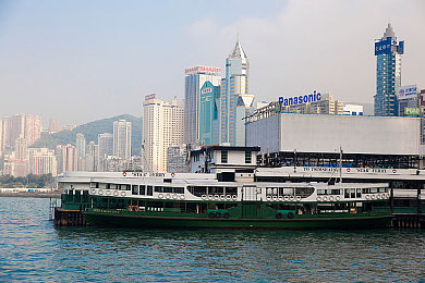 高欣一家人高敏高飞团圆：异国学子归家，温馨团圆感动时光