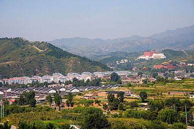 性8sex8春暖花开亚洲地址：春意盎然，亚洲娱乐盛宴之旅-3