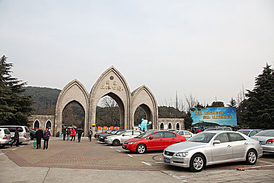 调教女仆游戏v6.5.5中文版：剧情互动新篇章，女仆调教再升级，游戏市场焕新颜-2