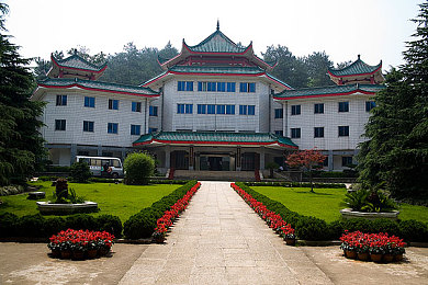 妞干网2023：科技驱动娱乐新潮流，＂娱乐乐园2023＂引领欢乐生活新体验-1