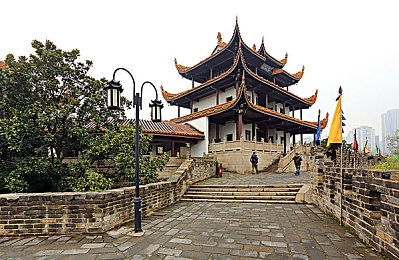 打扑克又叫又疼软件大全：扑克竞技乐趣多，健康守护不放松-3