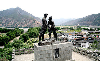 少妇裸体做爰免费视频软件：都市迷踪：解谜探险，解锁神秘线索之旅-2