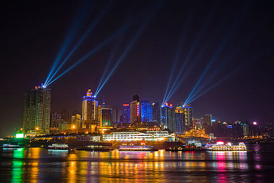 夜色网站：探寻惊悚秘境：揭秘神秘夜色网站的魅力与刺激-2