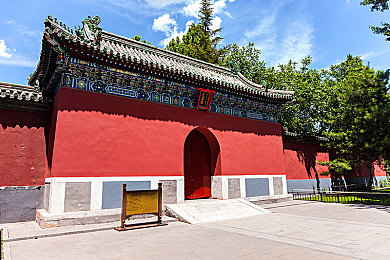 aqdy鲁丝二区：穿越历史长廊，探索鲁丝二区的奇幻之旅-2