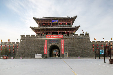 污的软件APP：“乱象频发！网络低俗内容引发关注，监管部门重拳出击，共筑清朗网络空间”-4