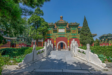 明星换脸自慰：AI换颜风波：隐私伦理挑战游戏之旅-1