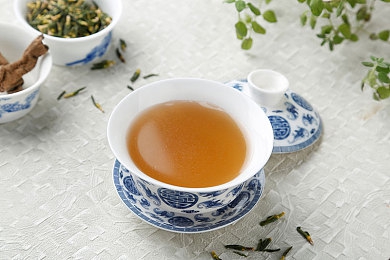 电车痴汉乳揉みま痴汉：地铁惊魂：揭秘隐秘痴汉恶行，共筑安全乘车防线