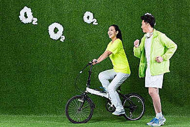 内衣办公室动漫：职场风情二次元，轻松游戏体验职场变装之旅-3