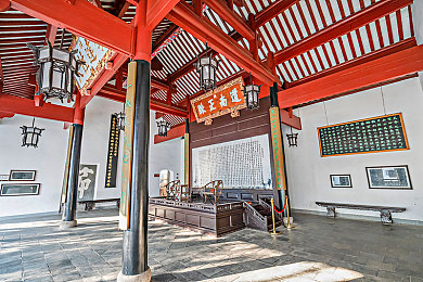 主人 伺候 口侍 跪爬：宫廷侍女攻略揭秘：宫廷权谋与角色养成深度解析