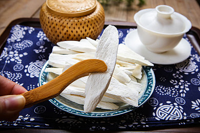 男的和女的搓搓搓：游戏界奇缘：友谊火花，情感升华，共谱搓搓搓传奇-1