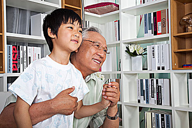 我的小 子6字：奇幻之旅，勇闯童梦江湖——探寻《小 子世界》的奇幻奥秘-3