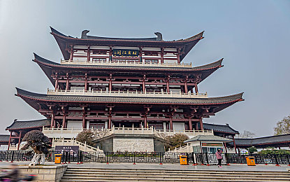 JULIA疯狂高潮突破极限：冒险巅峰之旅：JULIA传奇之旅，极致视听盛宴-3