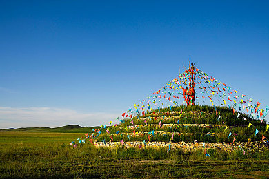 无翼鸟全彩：奇幻冒险新篇章，《无翼鸟》攻略揭秘，画面剧情引人入胜-2