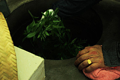 陈冠希阿娇13分钟49秒：瞬间风暴，道德拷问：娱乐圈的13分钟49秒觉醒时刻-3