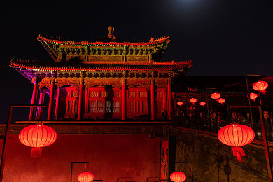 外域探宝在哪：探秘外域宝藏，携手好友共闯神秘之旅-1