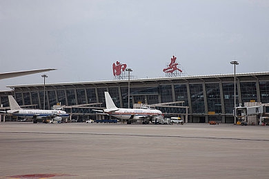 娇小被黑人巨大撑爆：微观巨人之旅：穿梭巨人躯，解锁奇幻秘境之旅-2