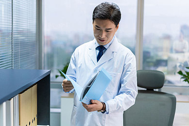 男人挺进雌性动物zzz：勇敢探险者揭秘：挑战雌性动物领域，解锁生态智慧之旅-5