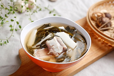 草莓视频站长统计黄：揭秘视频流量密码，助力SEO优化，抢占市场先机-2