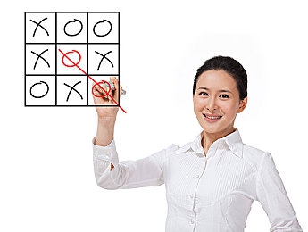 女生把筷子放屁股眼里不掉：极限挑战大揭秘：筷入神秘处，网友热议背后的安全谜团-3