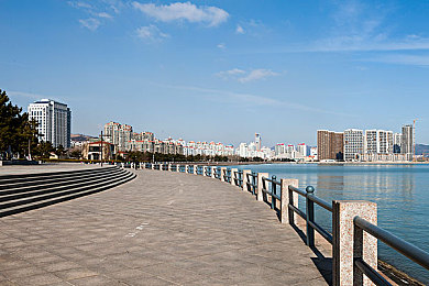 五月天婷婷六月：夏日旋律再燃青春梦，五月天婷婷共谱新篇