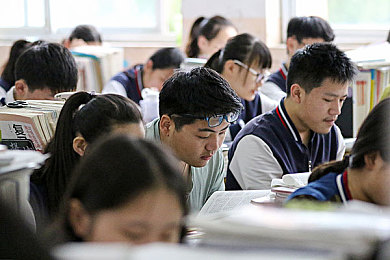果冻传媒视频一二在线观看：畅游视听盛宴，解锁高清影视秘境，尽享多元娱乐时光-4