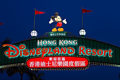 挠穿丝袜女警察脚禮：丝袜女警奇遇记：轻松挠痒，畅享欢乐游戏时光-3
