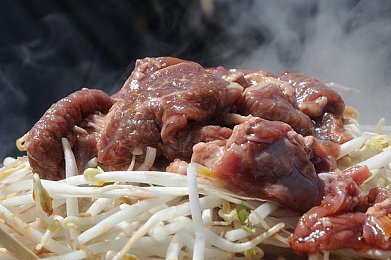 cumfreesex日本护士：医疗危机背后：揭开日本护士心理健康与职业形象的双重困境-4