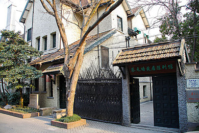 JJ为什么叫坤：探寻昵称“坤”的温暖奥秘，JJ魅力绽放引共鸣-4