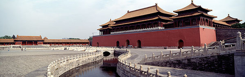 国产精品久久久久的角色：国产巨作“久久久久”角色魅力绽放，畅游奇幻世界体验非凡游戏之旅-3